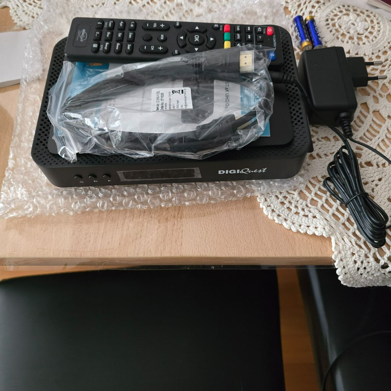 Récepteurs: Tivusat Q99 DIGIQUEST 4K UHD – Neuf avec emballage d'origine à Baar par AudiRS32024 2