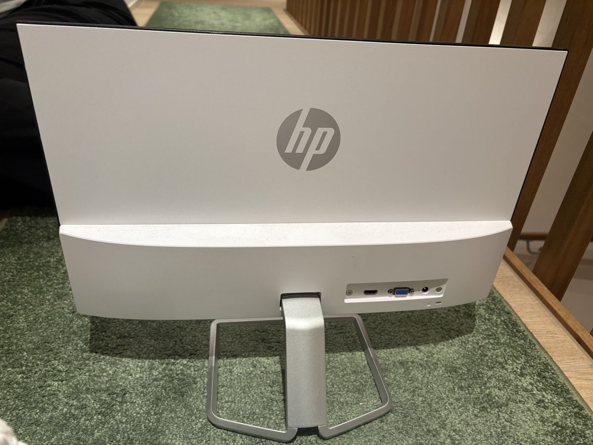 Monitor: HP Bildschirm 21.5 Inch – Usato da Kappelen venduto da a_robert87 2