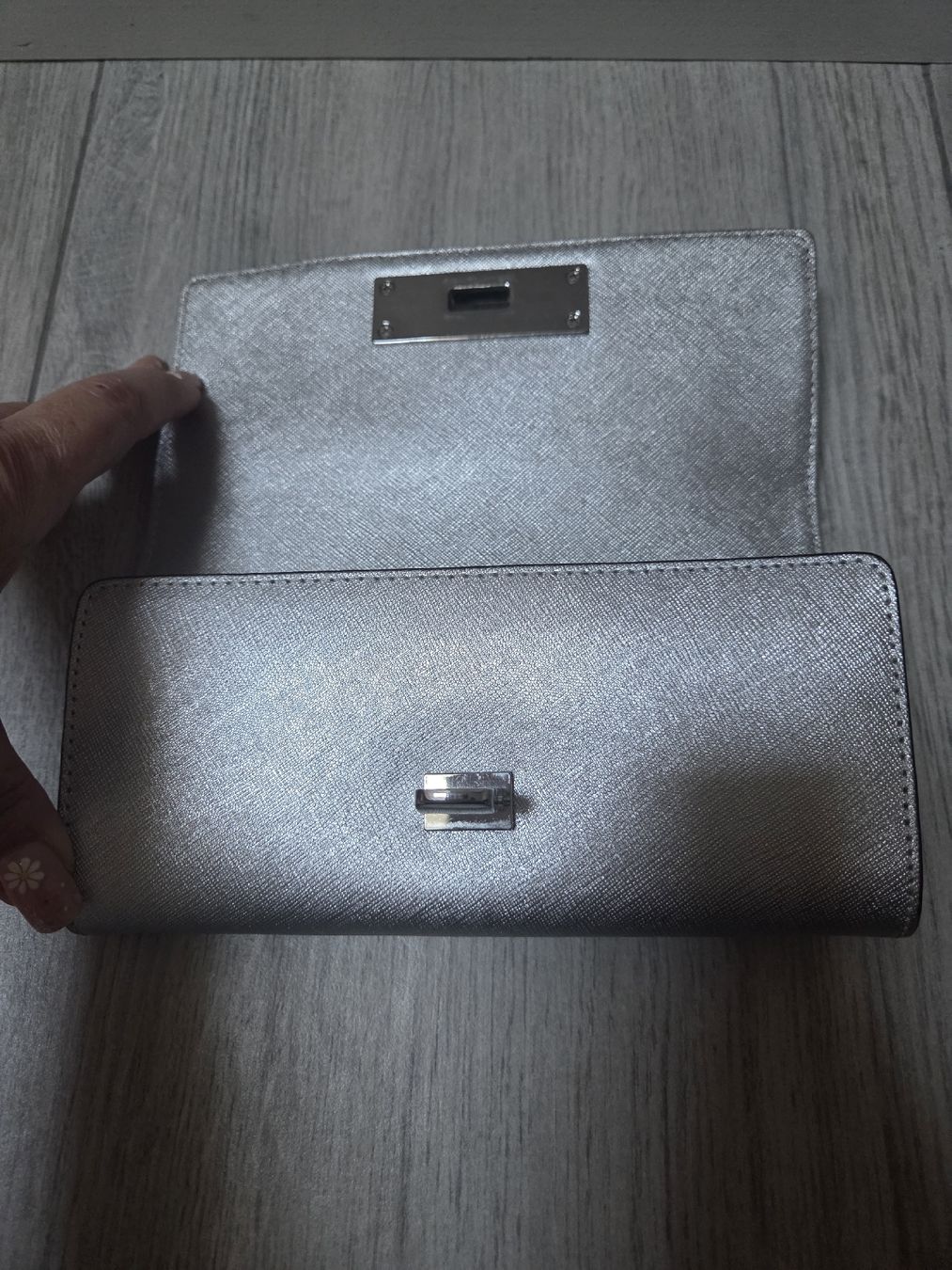 Michael Kors Portemonnaie: Portefeuille Michael Kors – Gebraucht aus Fey von foudresse 2