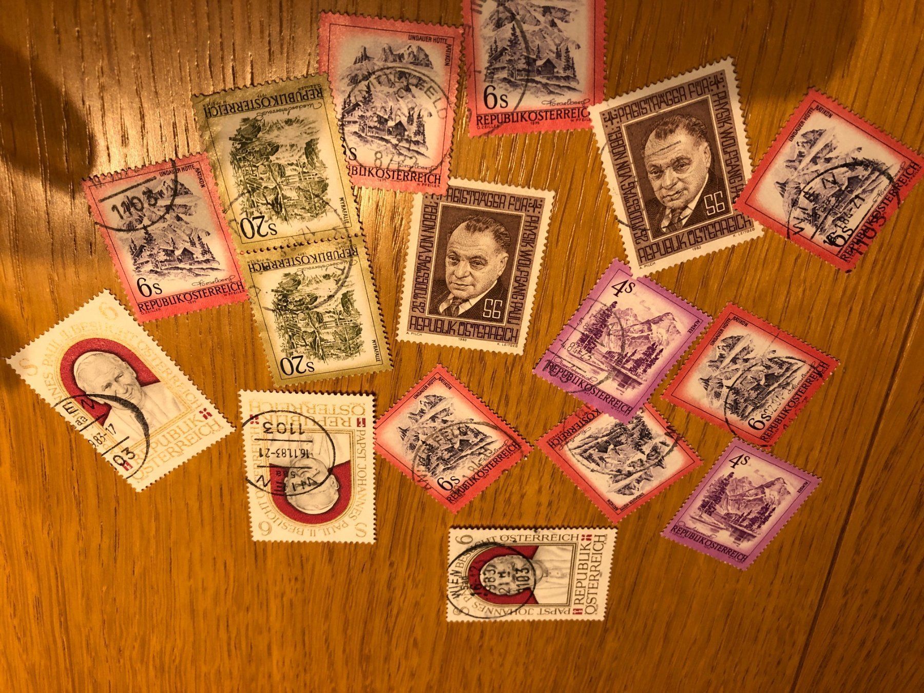 Tutti i francobolli: Briefmarken lose bunt gemischt Europa – Usato da Zürich venduto da peterle01 7