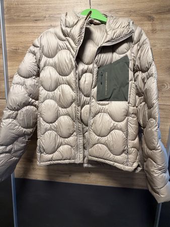 Mountain Studio Daunen Jacke Gr. S