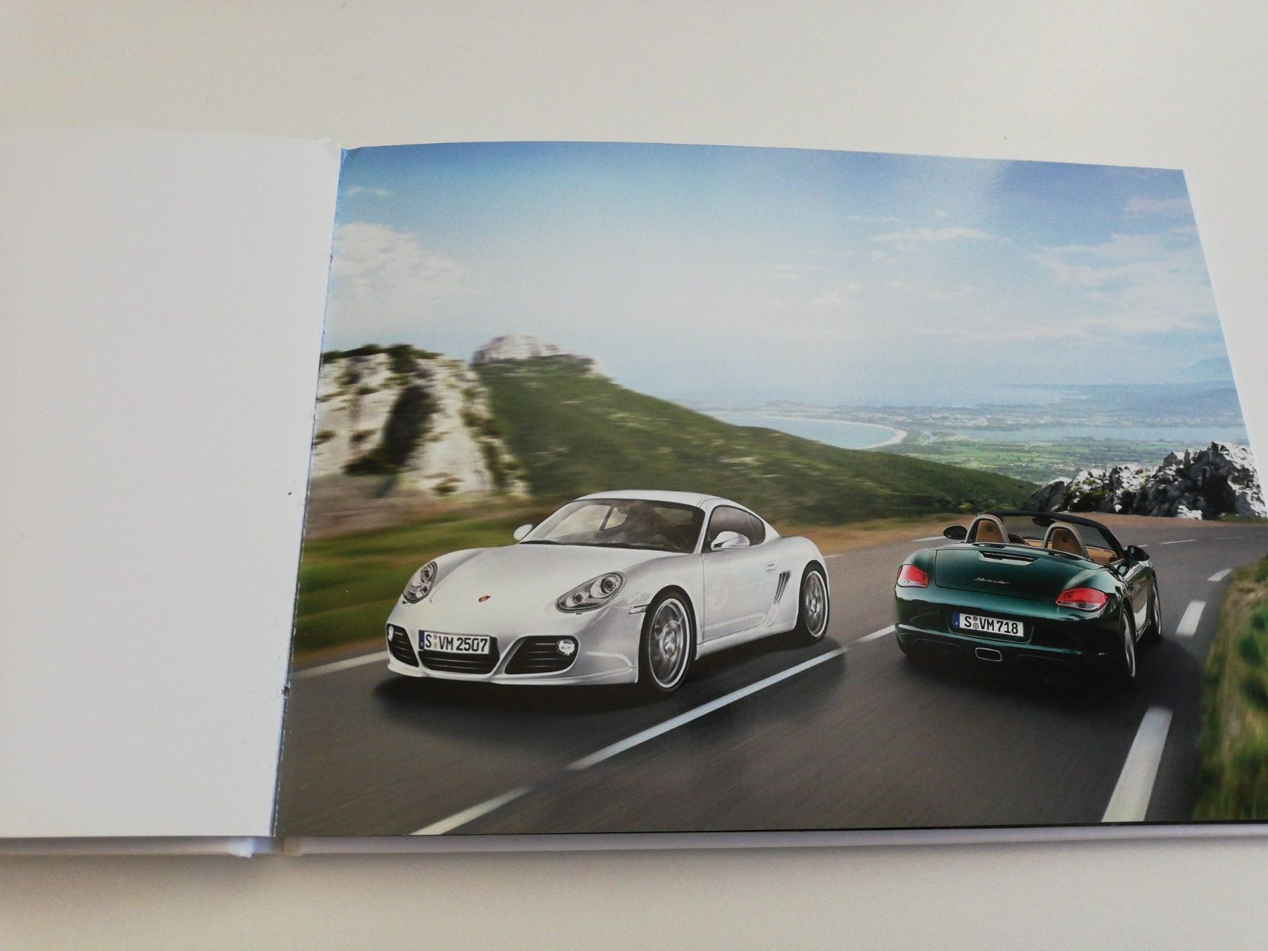 Porsche Documenti: Porsche-Prospekt in Buchform – Usato da zumikon venduto da lotegrandote 3