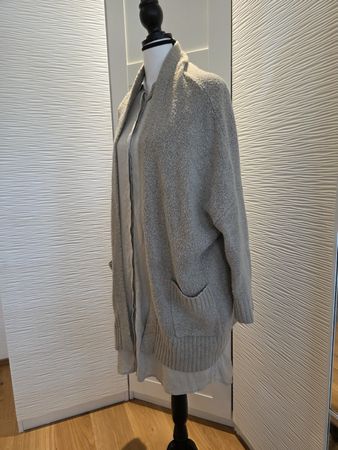 Zara Strickjacke, Beige, Gr. M – perfekt für den Herbst!
