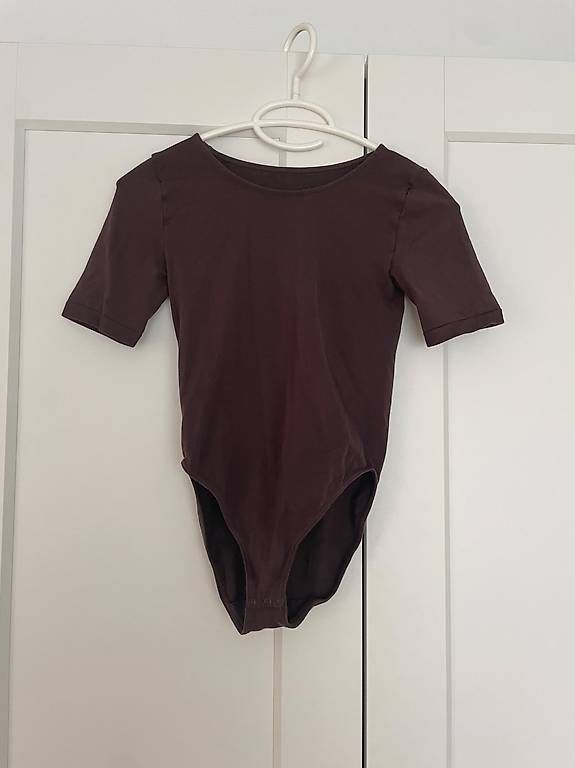 Top: Brauner Basic Body Grösse S – Usato da Meilen venduto da ann_kr79
