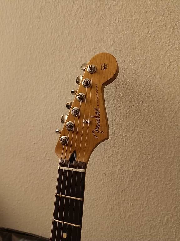 Strumenti musicali: Fender Stratocaster (Player II  Limited Edition) – Nuovo e nell'imballaggio originale da Bäretswil venduto da ale_lg6c 3