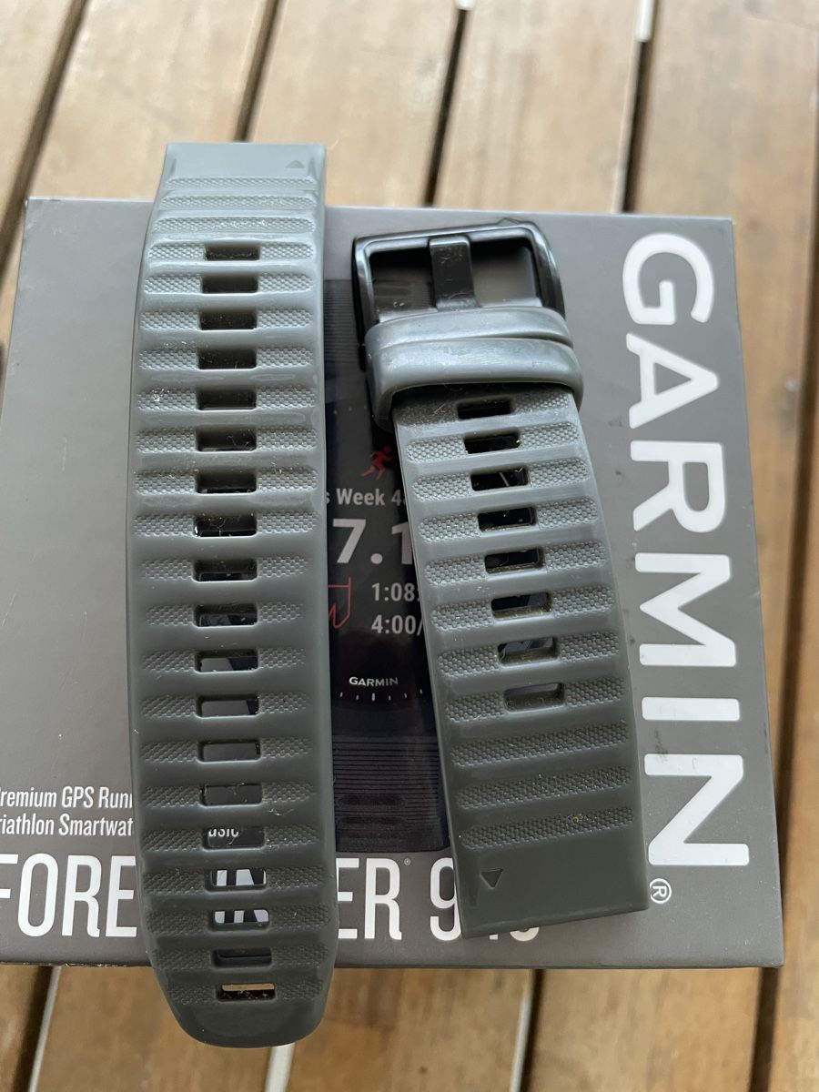Garmin Smartwatch: Garmin Forerunner 945 – Gebraucht aus Winterthur von gub4o87 5