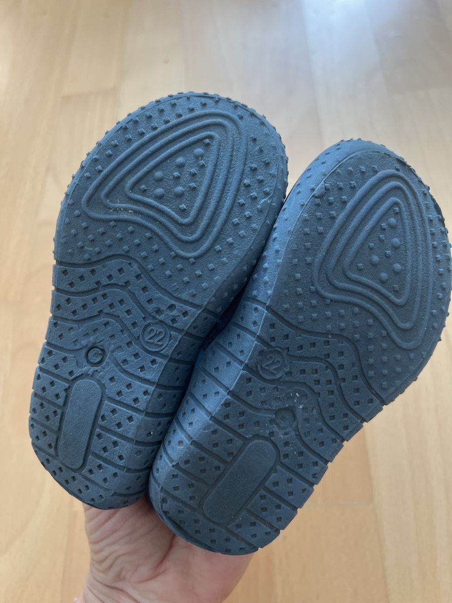 Scarpe per ragazzi: Badeschuhe Venice Grösse 22 – Nuovo (secondo la descrizione) da Ebikon venduto da KarinM02 2
