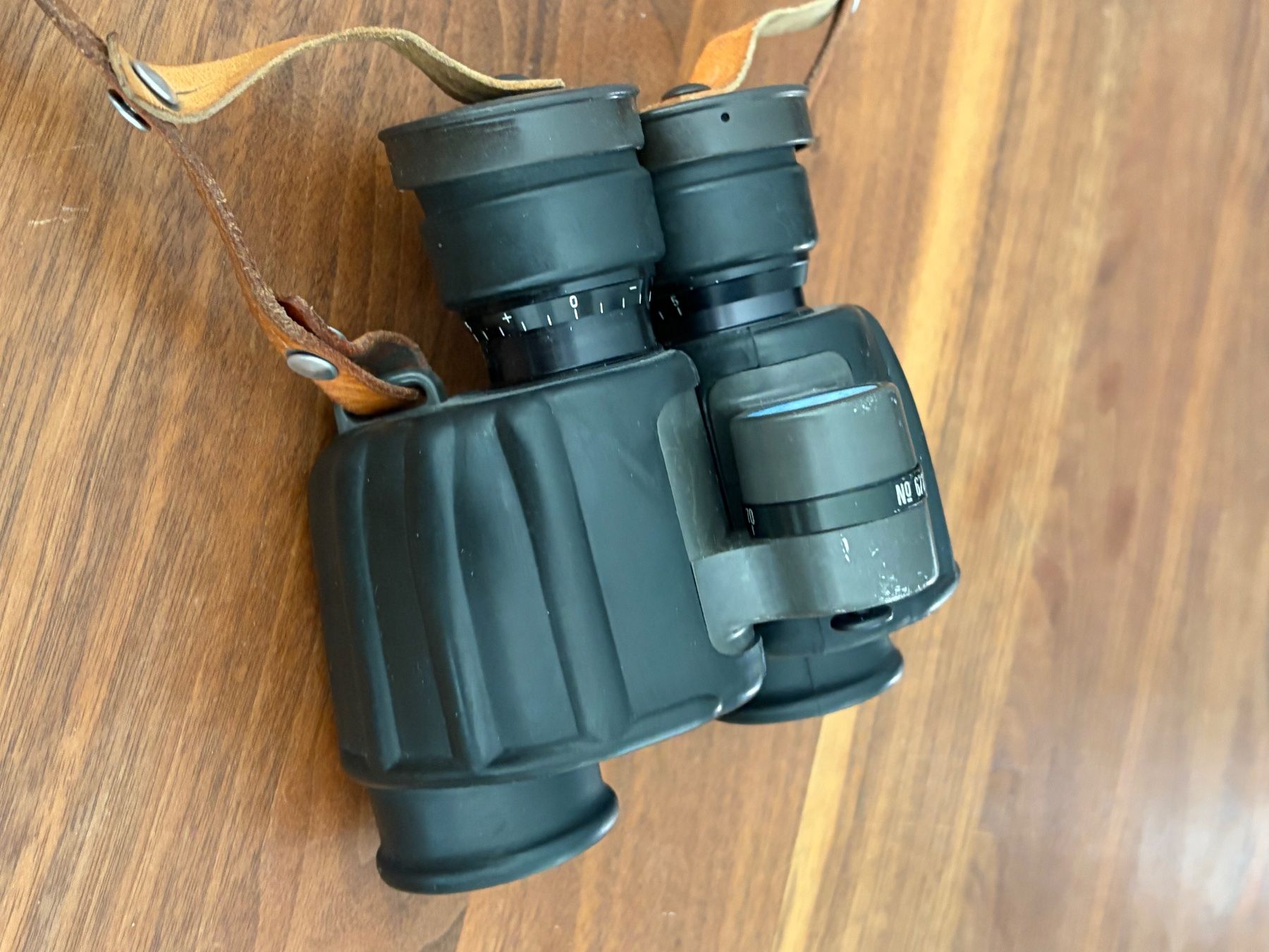 Leica Binocoli: Feldstecher LEICA, CH-Armee – Usato da Zürich venduto da Airflow22 6