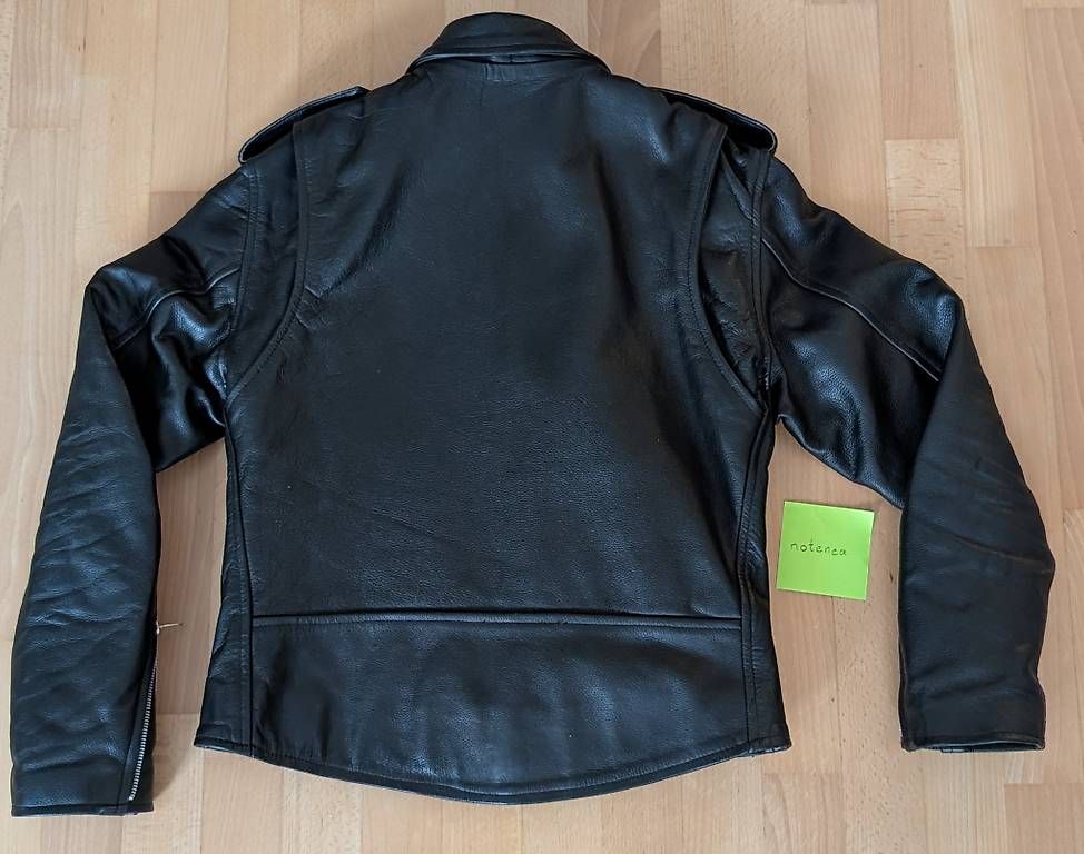 Giacche: Schwarze Biker Echtlederjacke Herren – Usato da St. Gallen venduto da notenea 2