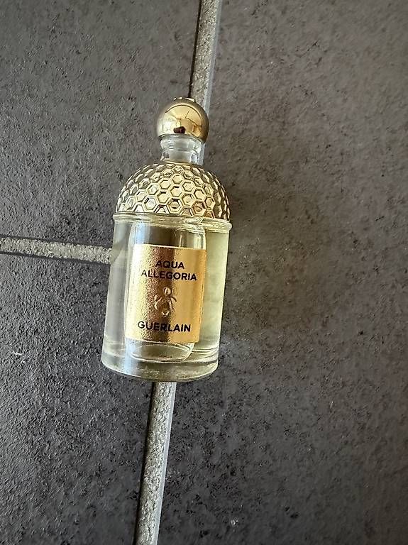 Guerlain Parfum & Eau de Toilette: Aqua Allegoria Guerlain – Neu (gemäss Beschreibung) aus Spiez von Lunelu