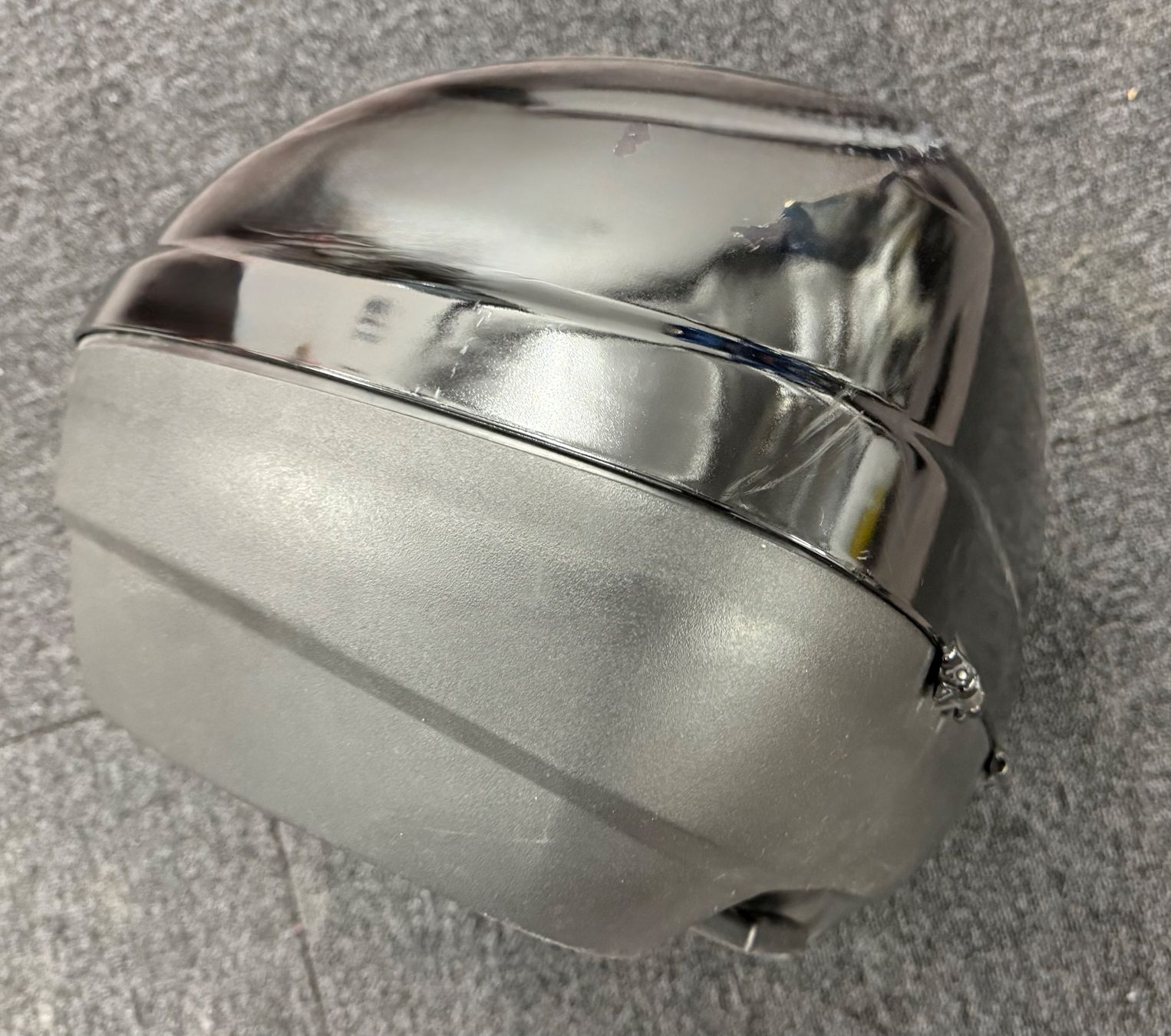 Tutti pezzi di ricambio per scooter: Piaggio Topcase ohne Schlüssel – Usato da Seuzach venduto da kat_5qwy 3