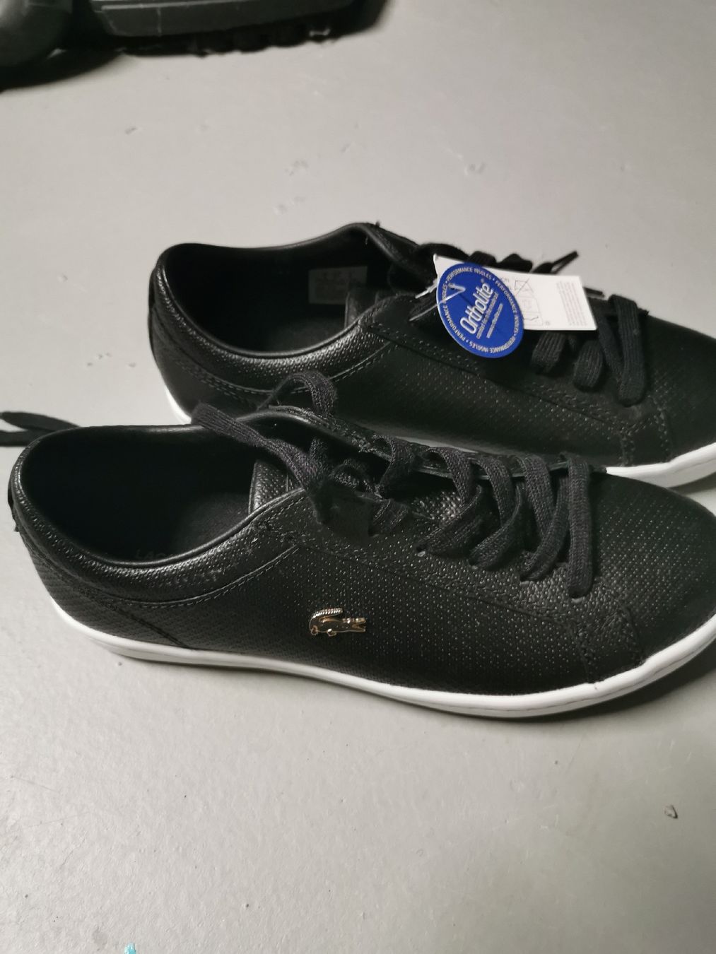 Lacoste Chaussures femmes: Lacoste Schuhe neu 37 – Neuf avec emballage d'origine à Mühlethurnen par GaspAnita