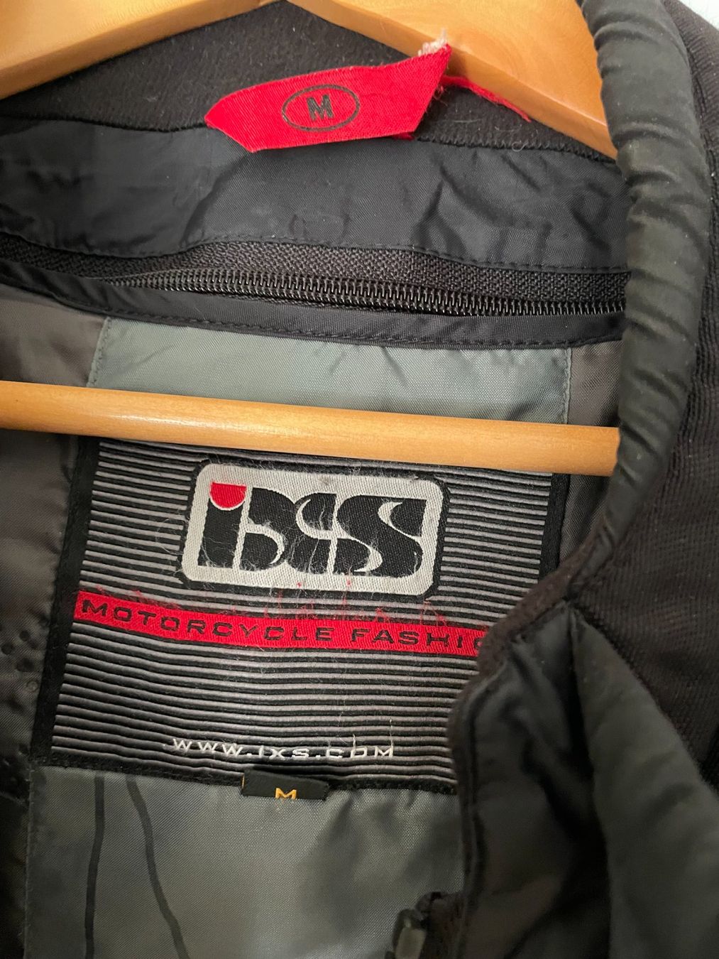 IXS Jacken: Herren Motorradjacke IXS – Gebraucht aus Lachen SZ von portbrin 6