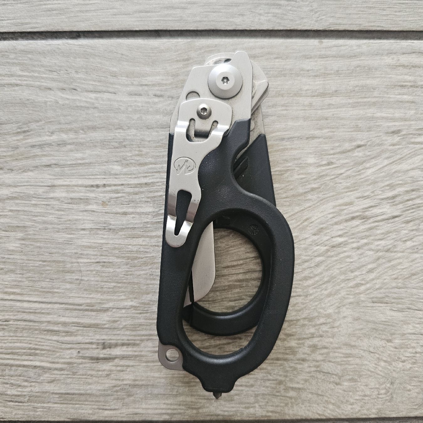 Leatherman Tutti gli attrezzi: leatherman Raptor – Usato da Courroux venduto da Nicohinni 2