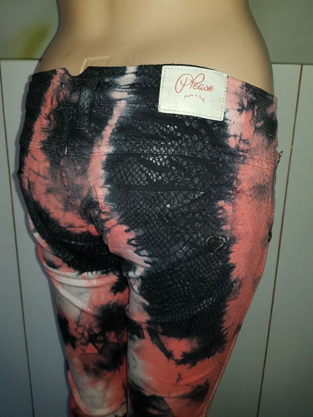 Please Jeans Jeans: PLEASE Jeans taille / Grosse S neuf / neu – Nuovo e nell'imballaggio originale da Cossonay-ville venduto da Super-Price-Quality 8