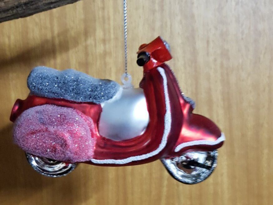 Alle Dekorationen: Spezielle VESPA - Roller Weihnachtskugel – Neu und originalverpackt aus Nottwil von echtMOMO 9