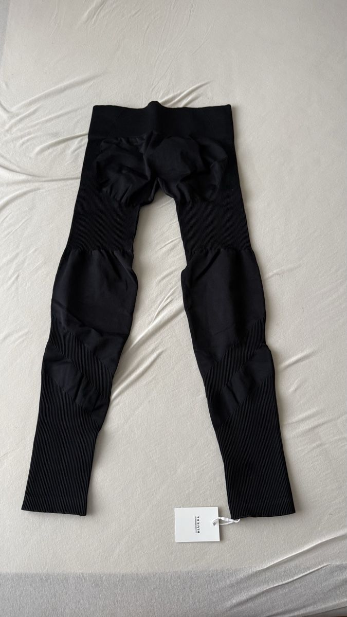 Leggings: Thrivin leggins size L – Neu und originalverpackt aus Ueberstorf von man_p2fy