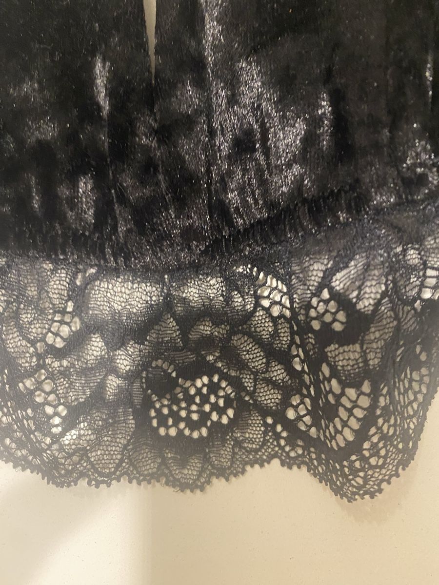 Intimissimi Top: Schwarzes Samt Bustier mit Spitze, Grösse S, Intimissimi – Nuovo (secondo la descrizione) da Jona venduto da Prada1969 3