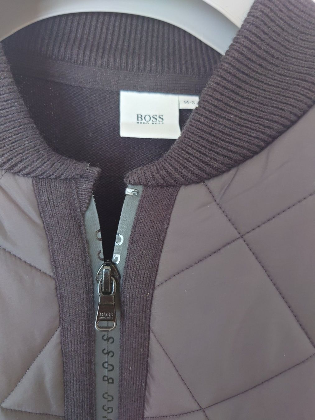 Giacche: Hugo Boss – Nuovo (secondo la descrizione) da Le Landeron venduto da Plushka 1