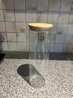 Grosses Vorratsglas mit Bambusdeckel
