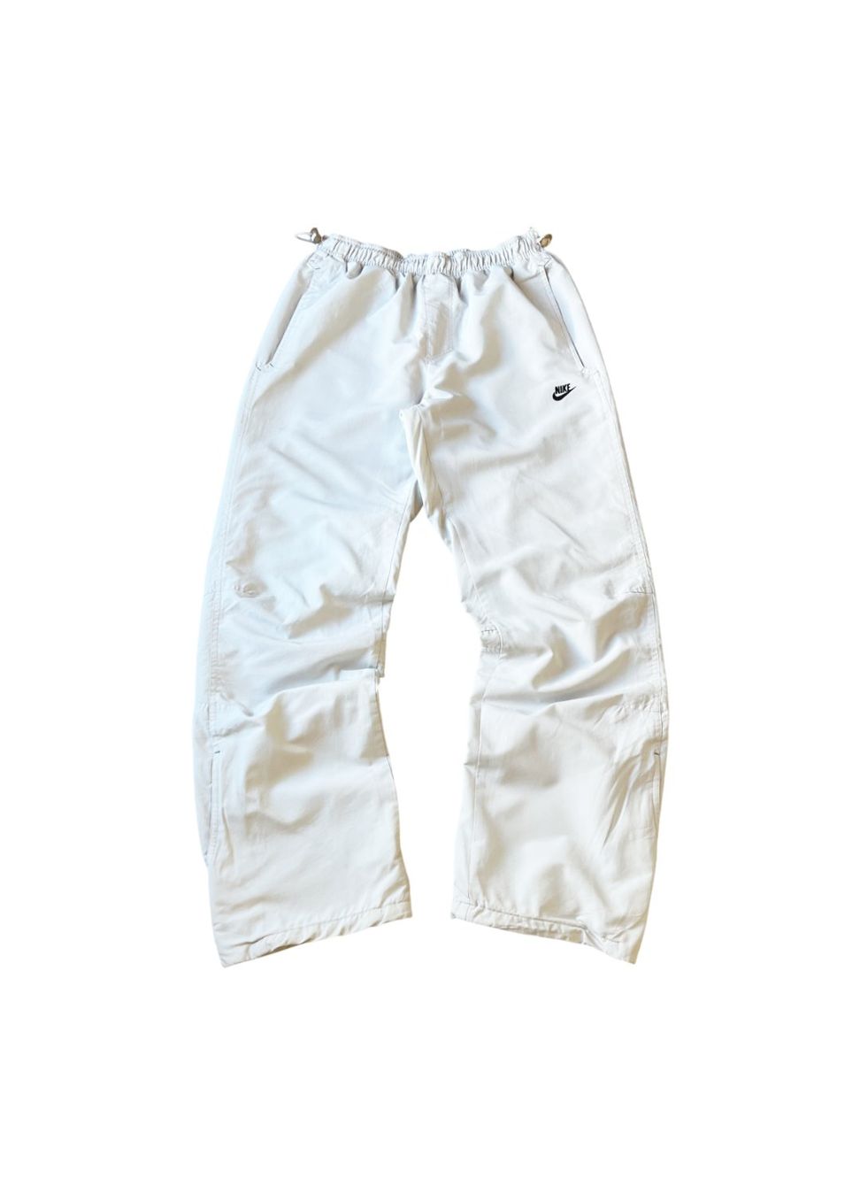 Nike Hosen: Vintage Nike Trackpant (M) – Gebraucht aus Chamoson von Sapoloshop