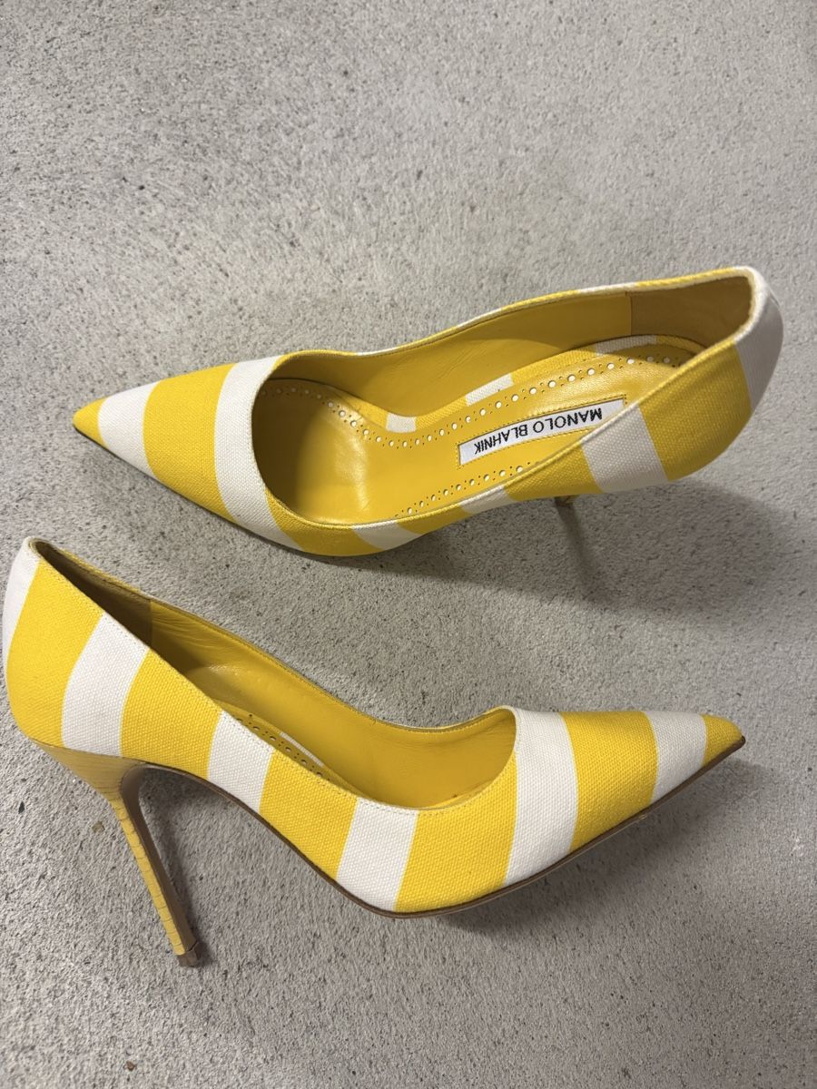 Manolo Blahnik Scarpe da donna: Manolo Blahnik canvas striped heel pump, 38.5 – Nuovo (secondo la descrizione) da Zürich venduto da EShopping81 2