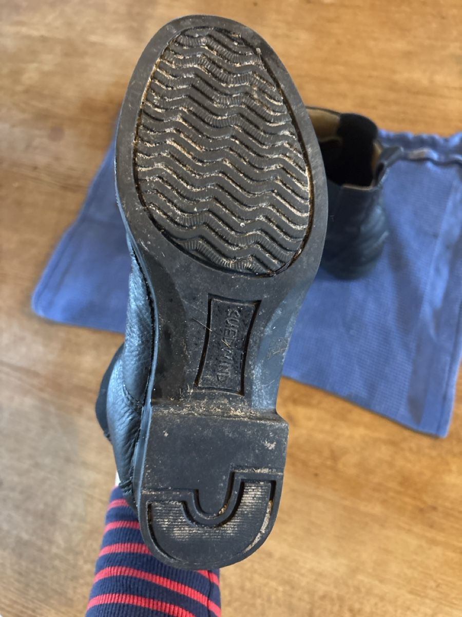 Scarpe per ragazzi: Kinder Reitstiefeletten von Südwind, Gr. 35 – Usato da Zofingen venduto da Rodeln 2
