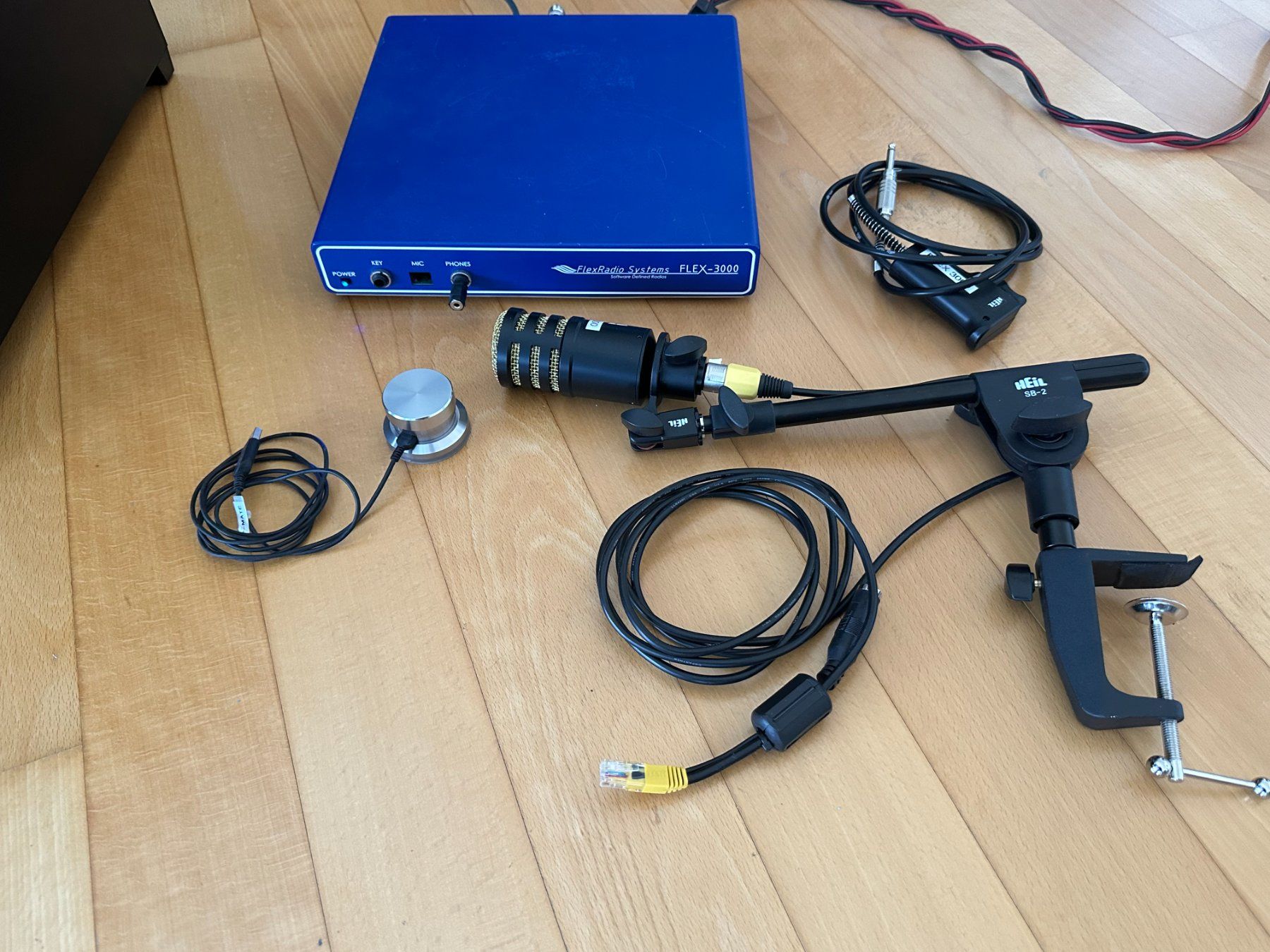 Funktechnik: Win 11 PC mit Firewire-Karte und einem Flex 3000 Transceiver – Gebraucht aus Hünenberg von Wsidler 9