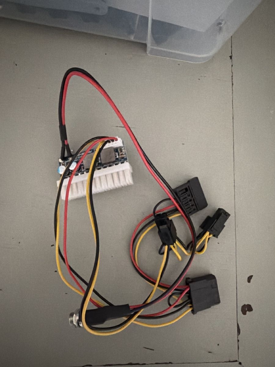 Composants électroniques: PicoPSU – D'occasion à Zürich par ceinem