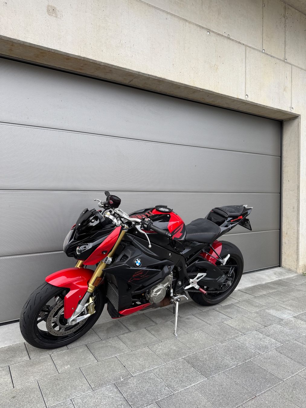 BMW Strada: BMW S1000R 2018 – Usato da Aarau venduto da dju_8qcq 5