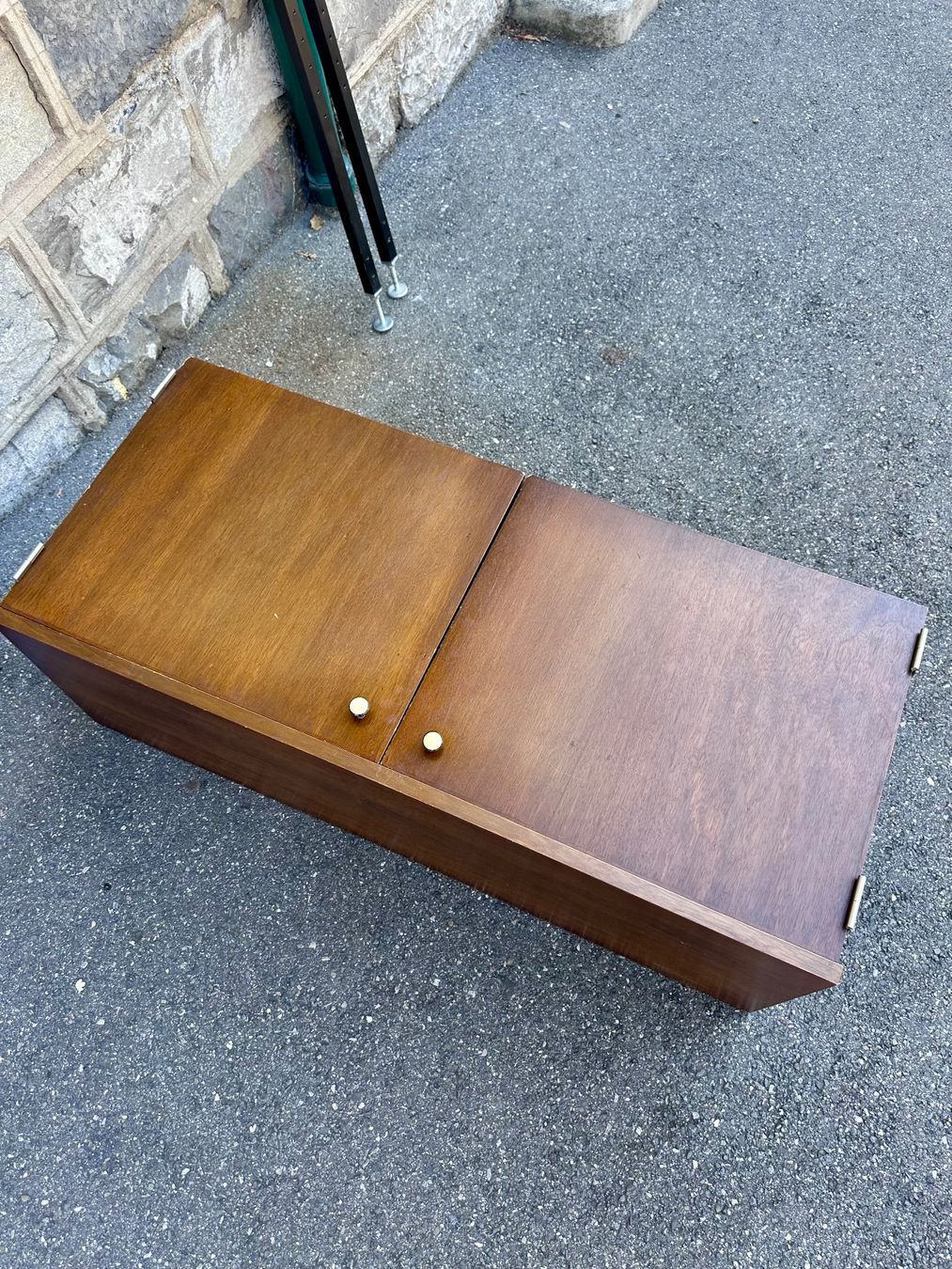 Victoria Möbel Regale: Étagère télescopique vintage 1960, 4 tablettes + caisson – Gebraucht aus Lausanne von jul_v9ht 6
