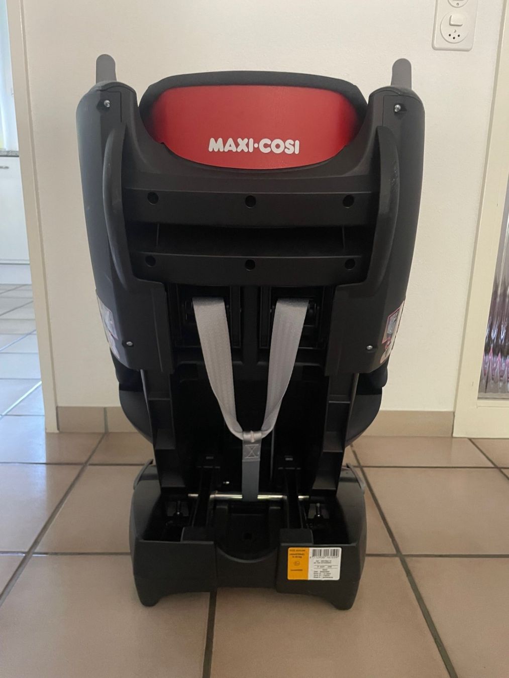 Seggiolini per auto: Maxi-Cosi Tobi Kindersitz – Usato da Bottmingen venduto da fabzer 2