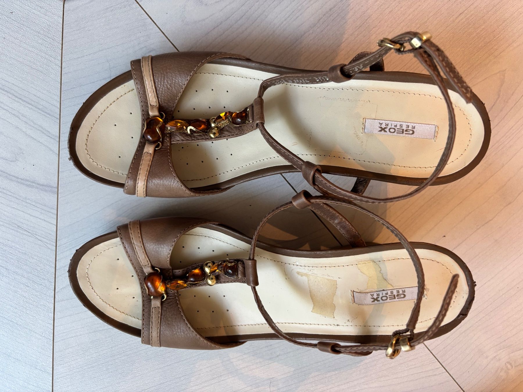Geox Scarpe da donna: Sandale marque Géox – Nuovo (secondo la descrizione) da St-Blaise venduto da Chemar