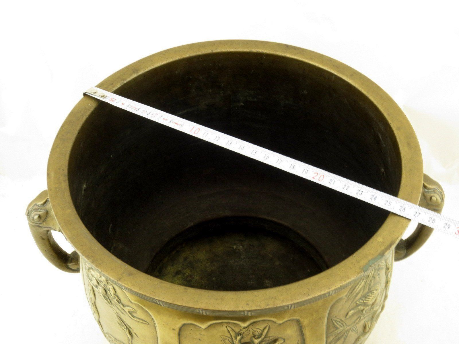 Blumentöpfe: BLUMENTOPF CACHEPOT JAPAN, ca .1900, Messing, wunderschön! – Gebraucht aus Zürich von kostbares 5