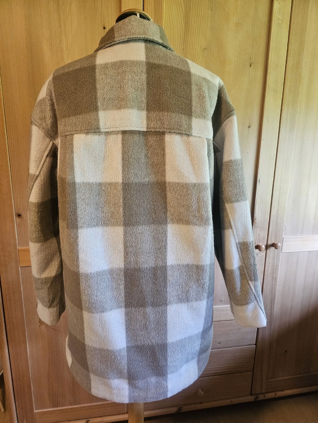 H&M Giacche: Caro Jacke/Jacket/Hemd Beige – Nuovo (secondo la descrizione) da Horgenberg venduto da fus_csf7 2