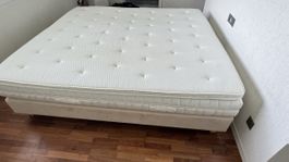 Boxspring Bett