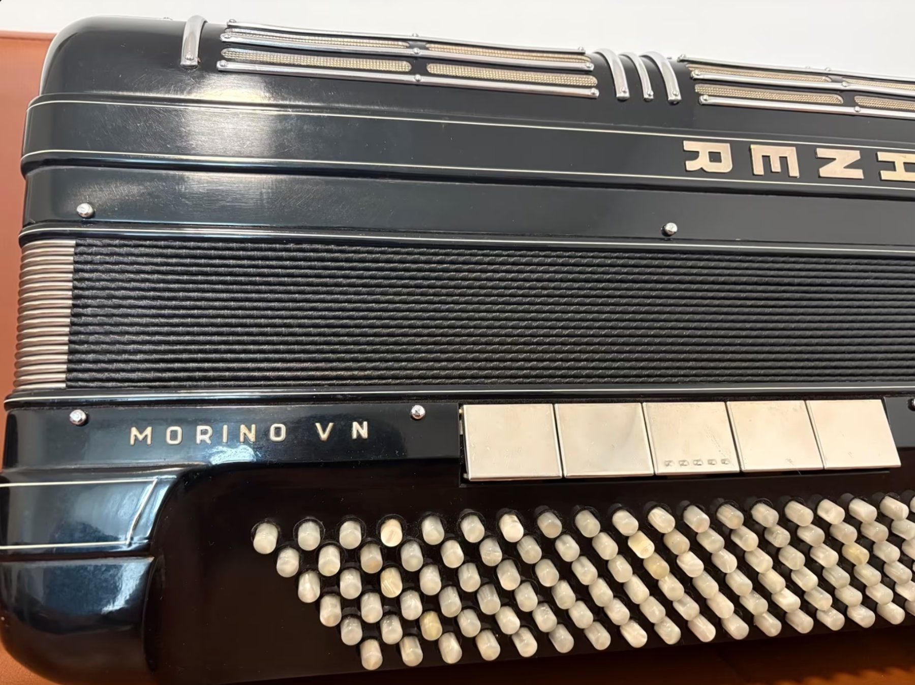 Hohner Strumenti musicali: Hohner Morino VN – Usato da Diepoldsau venduto da Kriskiz 3