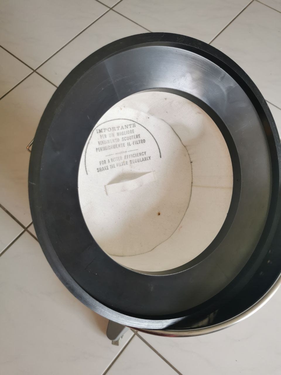 Wetrok Aspirapolveri & Accessori: WETROK Typ 430-105-2710 Staubsauger – Usato da Oberglatt ZH venduto da maravilho 3