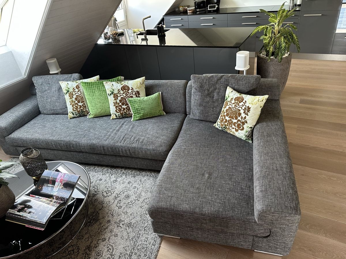 Divani: Modern Sectional Sofa by Ewald Schilling - Comfy & Stylish! – Usato da Obfelden venduto da Luzerner01 1