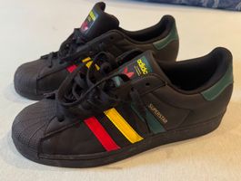 **** ADIDAS SUPERSTAR ****