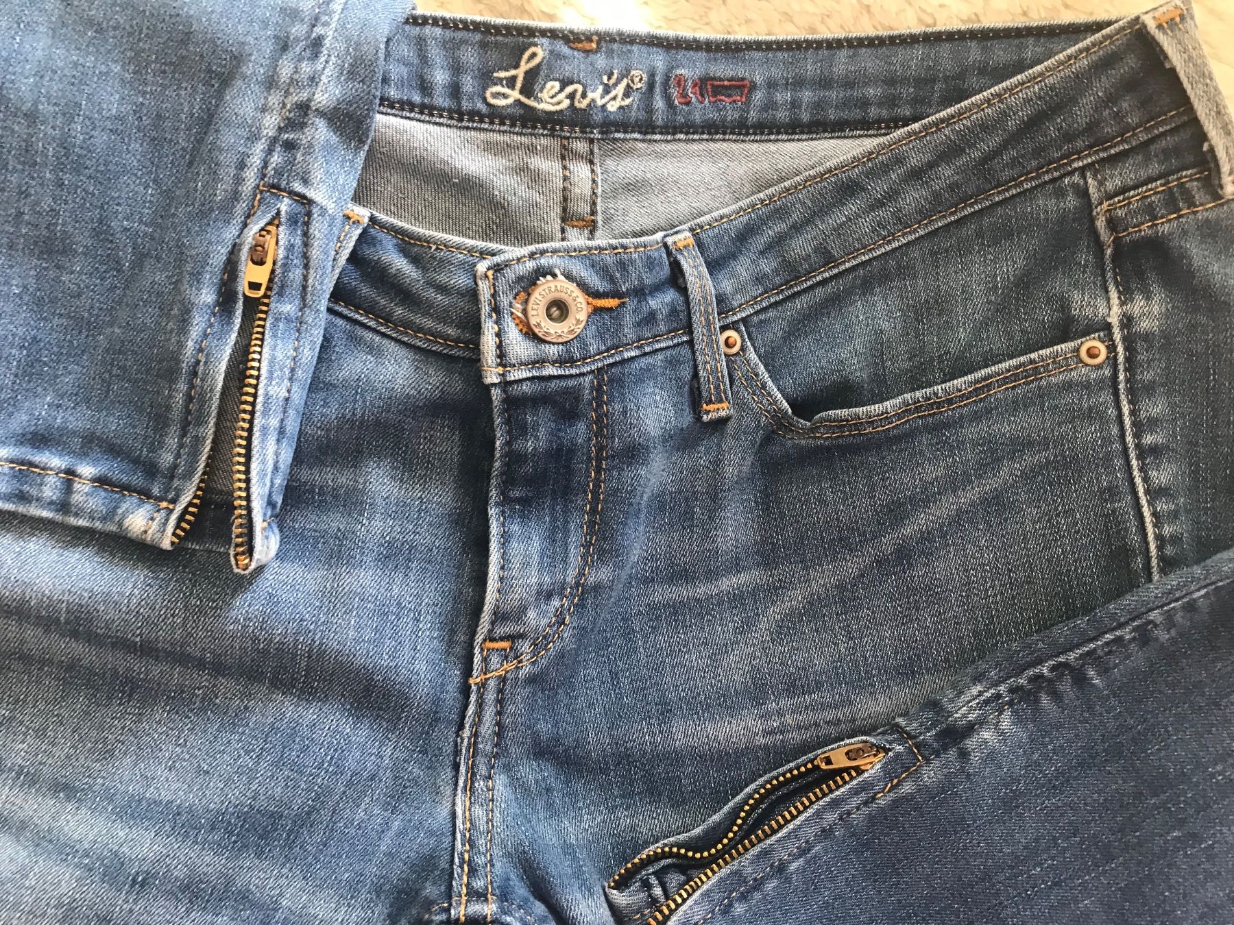 Levi's Jeans: Levis Damen Jeans, Grösse 29 – Usato da Niederteufen venduto da mix18 4