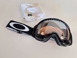 Oakley Skibrille Snowboardbrille Schwarz inkl. Beutel - Top