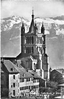 Lausanne, Cathedrale et les alpes
