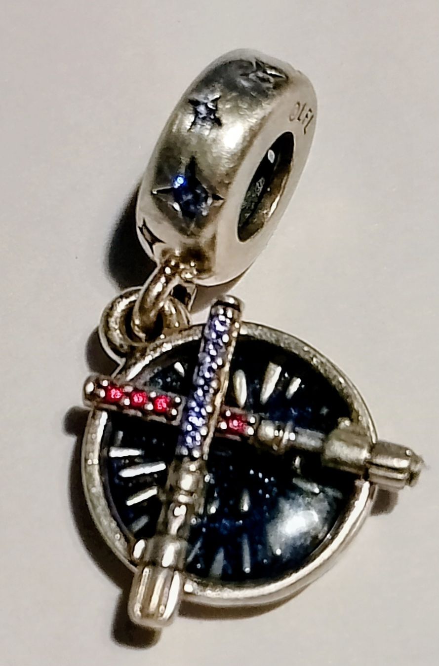 Pandora Ciondoli: Pandora Charm Star Wars Lichtschwert – Usato da Therwil venduto da col_m6rx