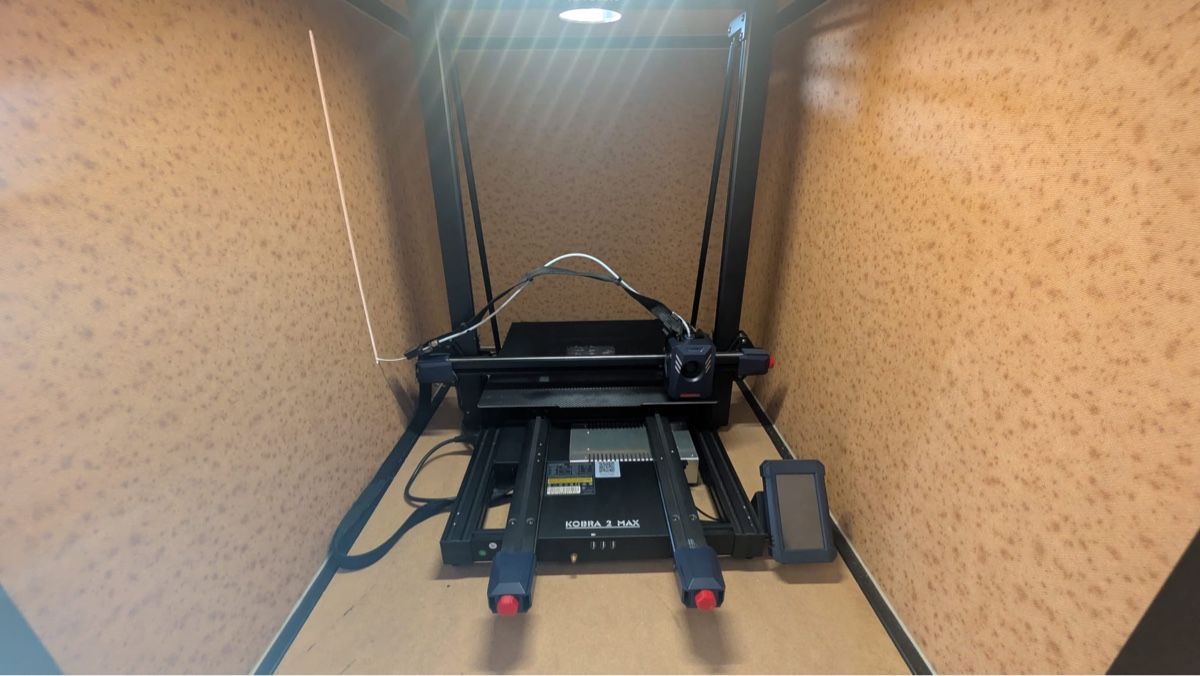 Creality Imprimante 3D: 3D-Drucker Creality mit Gehäuse gebraucht – D'occasion à Oberbipp par Aarewasser18 4