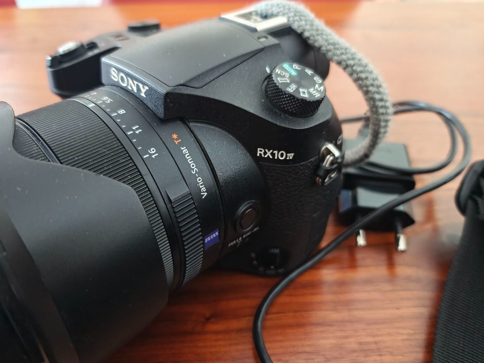 Sony Kamera: Sony Rx10 Mark IV – Gebraucht aus Basel von Ytel_bin 4
