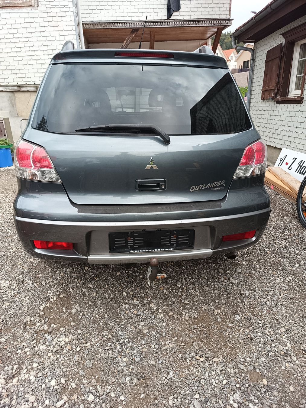 Mitsubishi Automobili: Mitsubishi Outlander 4x4 2.4 – Usato da Oberegg venduto da A-Z.Handel.Loehrer 2