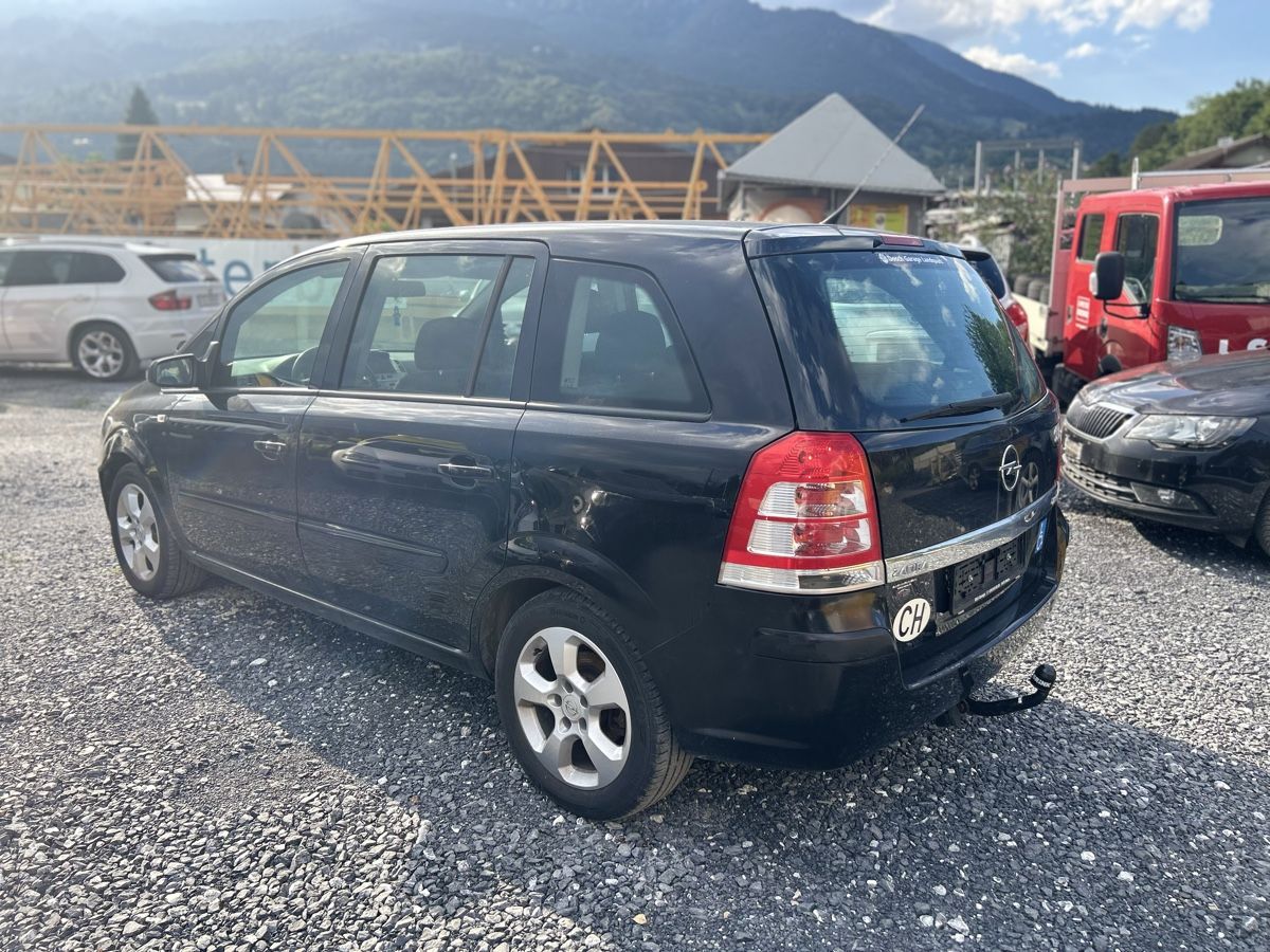 Opel Autos: OPEL Zafira 2.2i 16V - 7-Plätzer – D'occasion à Sargans par automobilen 3