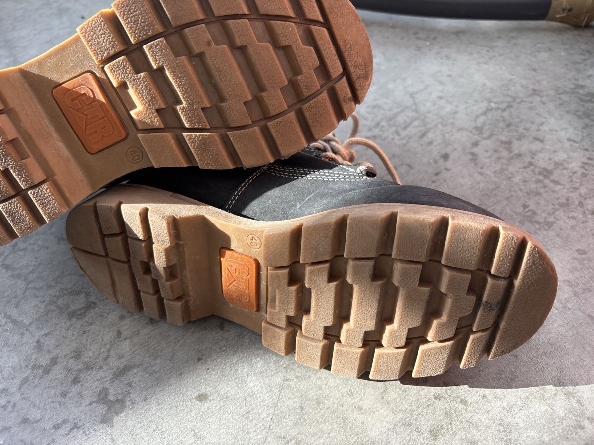 Converse Scarpe da uomo: Robuste CONTEYNER Leder , Grösse 40T – Usato da Kriens venduto da mir_v8ww 1