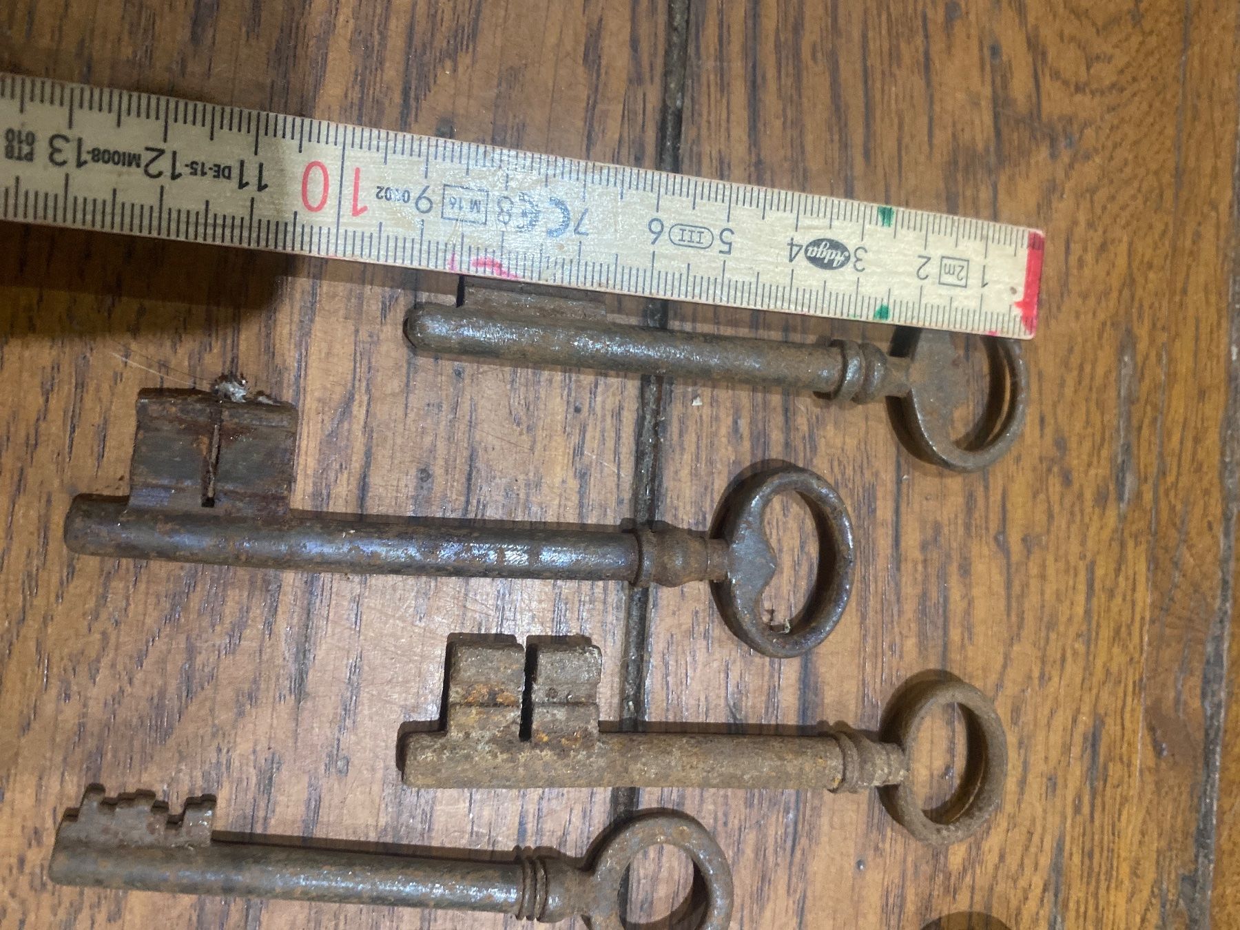 Chiavi: Lot clé clef ancienne 9-12cm KK – Usato da Lajoux JU venduto da Briard0 1